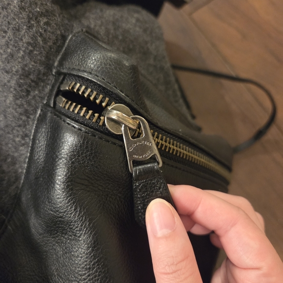 COACH BACKPACK - Picture 9 of 14